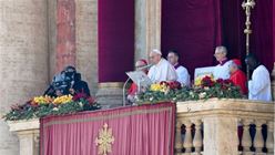رسالة البابا فرنسيس إلى مدينة روما والعالم لمناسبة عيد الميلاد ٢٠٢٢