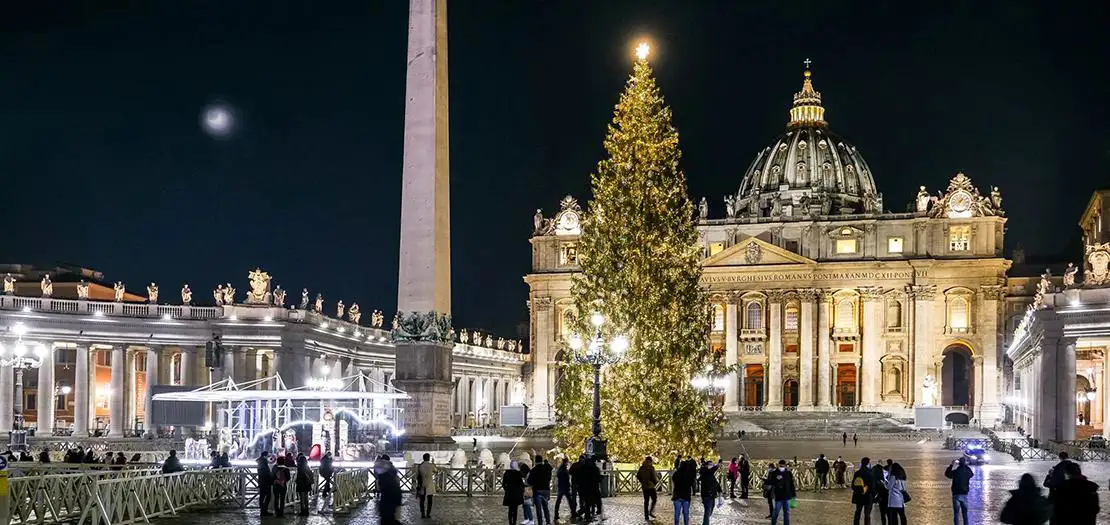 عيد الميلاد في الفاتيكان 2025: شجرة من الألب ومغارة نابوليتانية تحتفي بالتراث والإيمان
