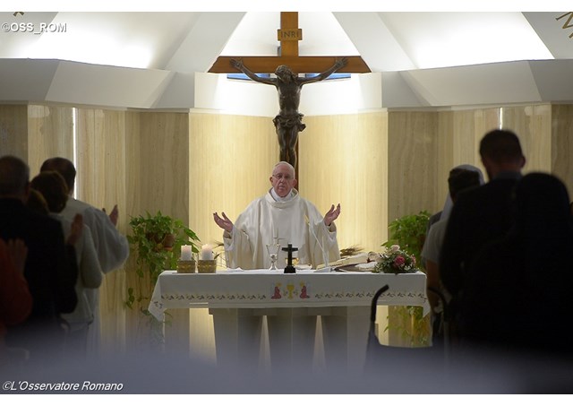 أنتم لا تُؤمِنون لأَنَّكُم لستُم مِن خِرافي