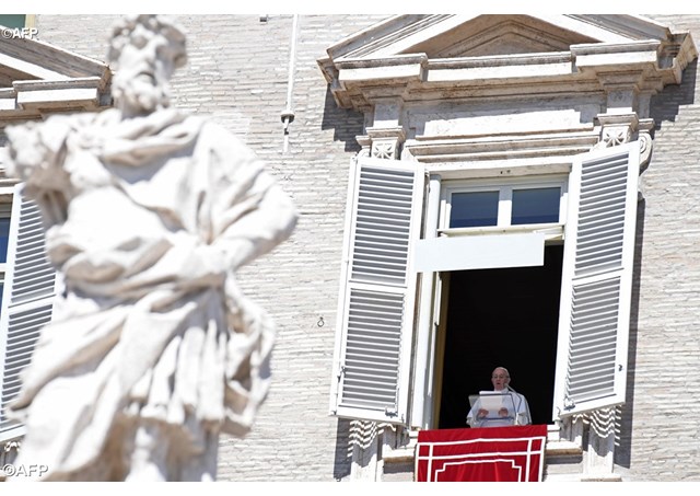  ما معنى أن نسير في النور؟ 